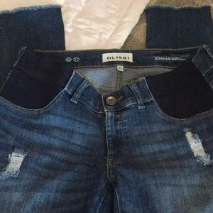 Maternity jeans